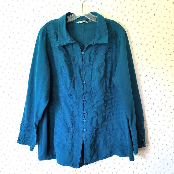 Soft Surroundings Tops - Soft Surroundings Tunic Blouse Size 1X Green Embroidered Floral Button up Boho
